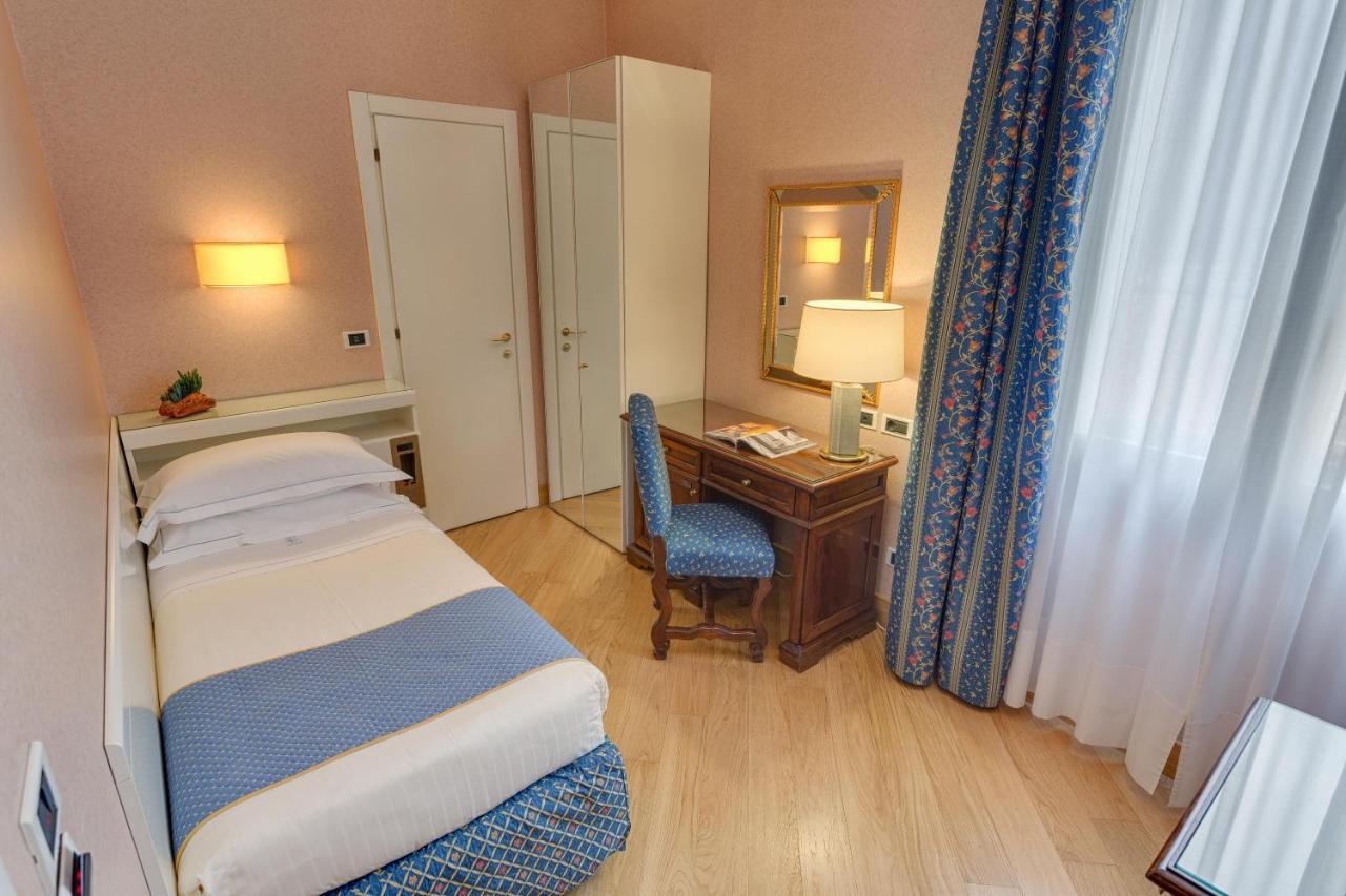Rivoli Boutique Hotel Флоренция Экстерьер фото